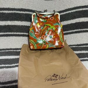 NWT Patricia Nash 10th Anniversary Kiss Lock Novella Vintage Collection “Birds”